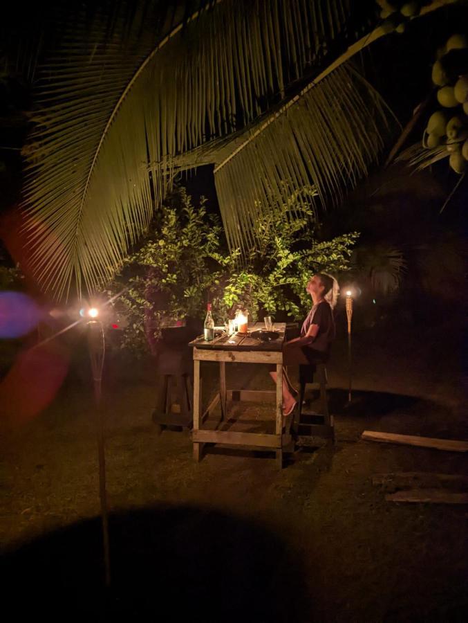 Bewak Cr Hotell Tortuguero Eksteriør bilde